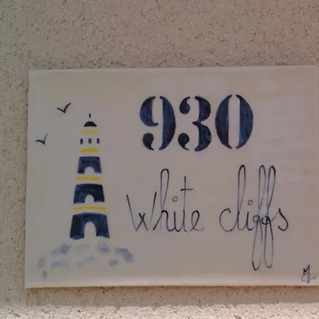 In Audresselles By Seacoast