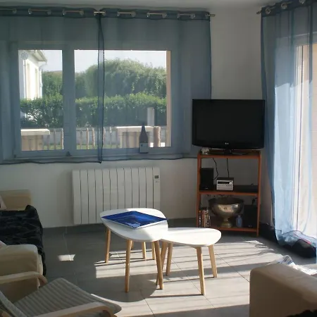 Holiday home Wonderful In With Garden *